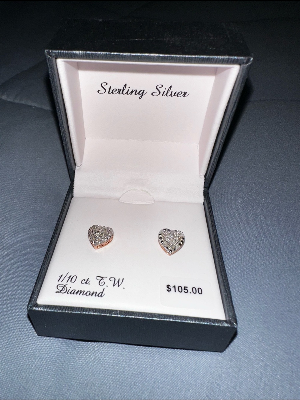 Kohl's 925 Sterling Silver 1/10 ctw Heart Diamond Stud Earrings- NIB